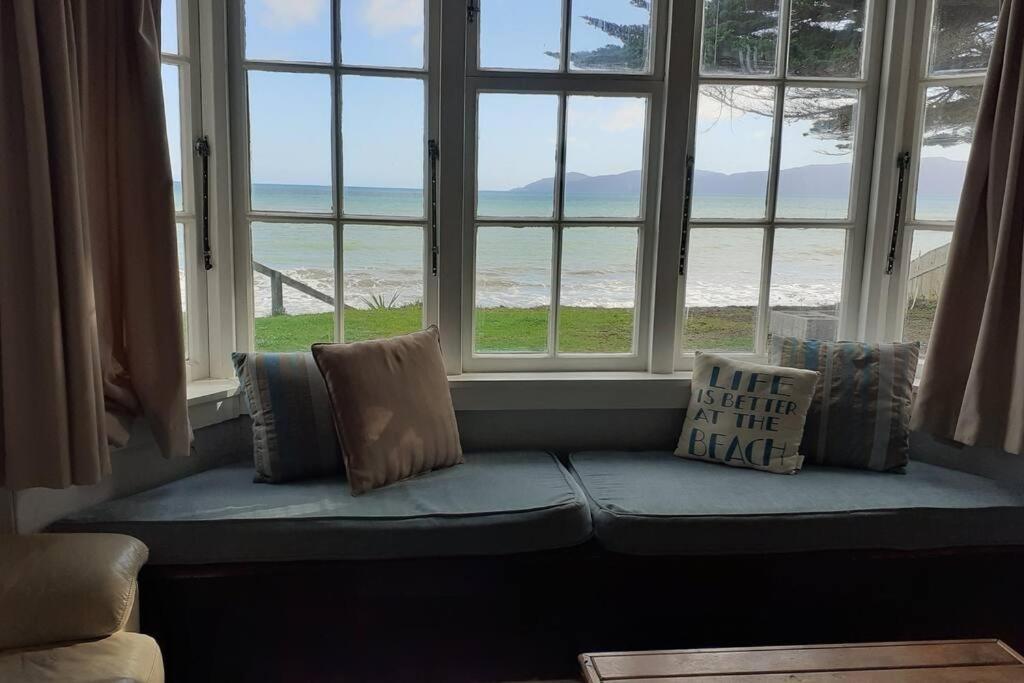 Beachfront Bliss Paraparaumu Exterior foto