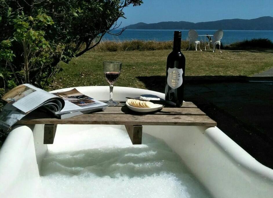 Beachfront Bliss Paraparaumu Exterior foto